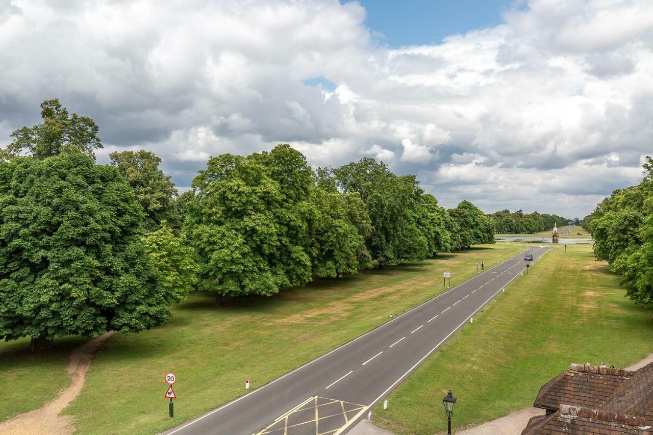 The Lion Gate Apartments East Molesey Exteriér fotografie